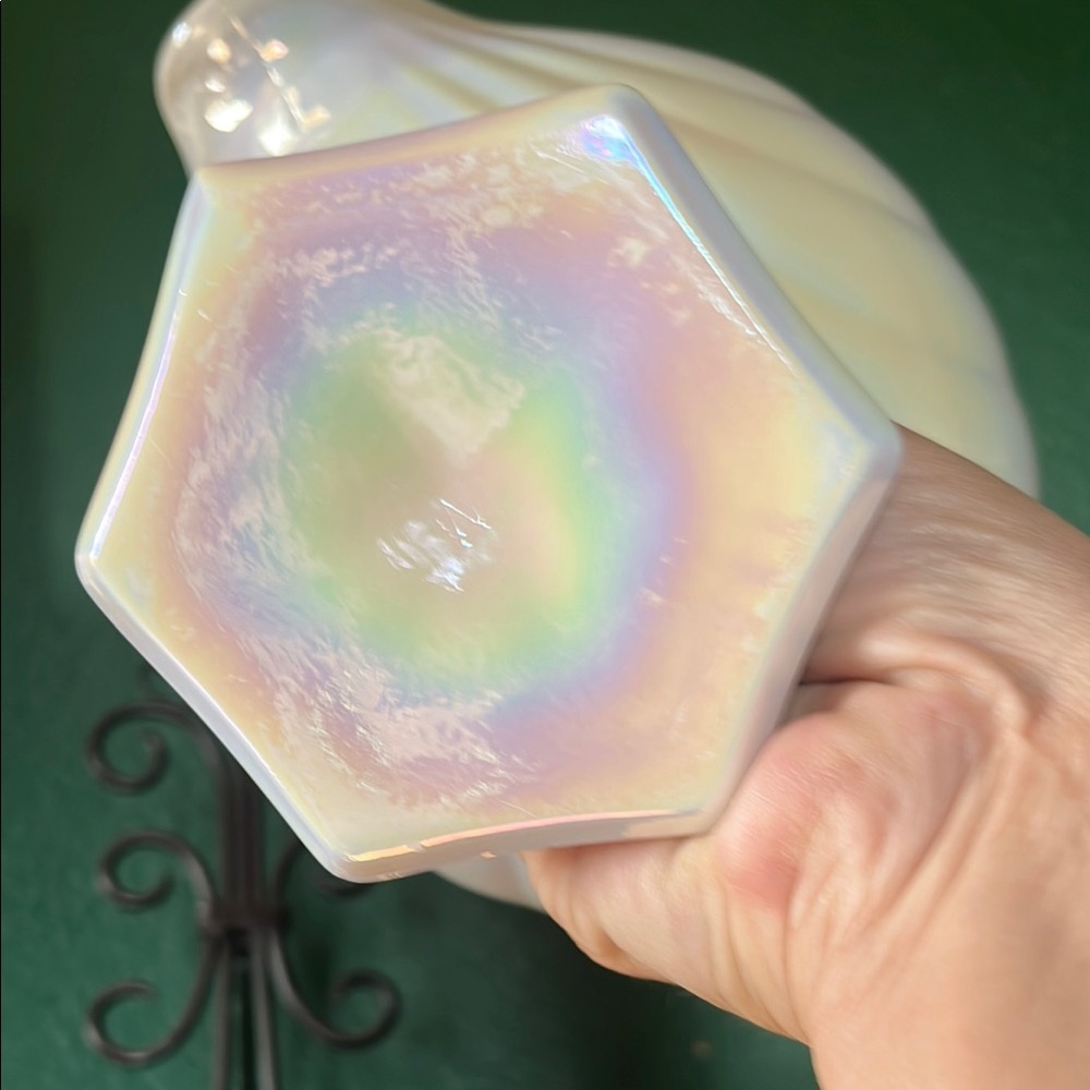 Vintage Westmoreland opalescent milk glass dolphin bowl compote footed. - Picture 5 of 5